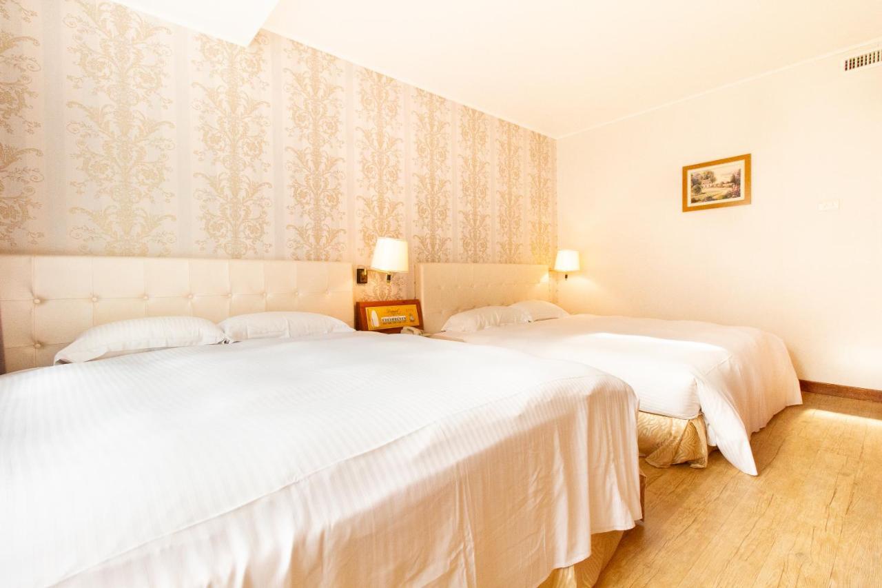 Daniel Motel Шининг Екстериор снимка