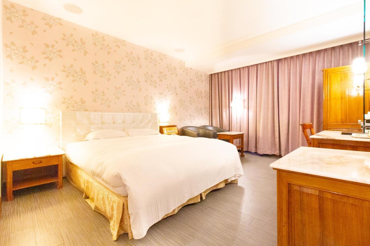 Daniel Motel Шининг Екстериор снимка