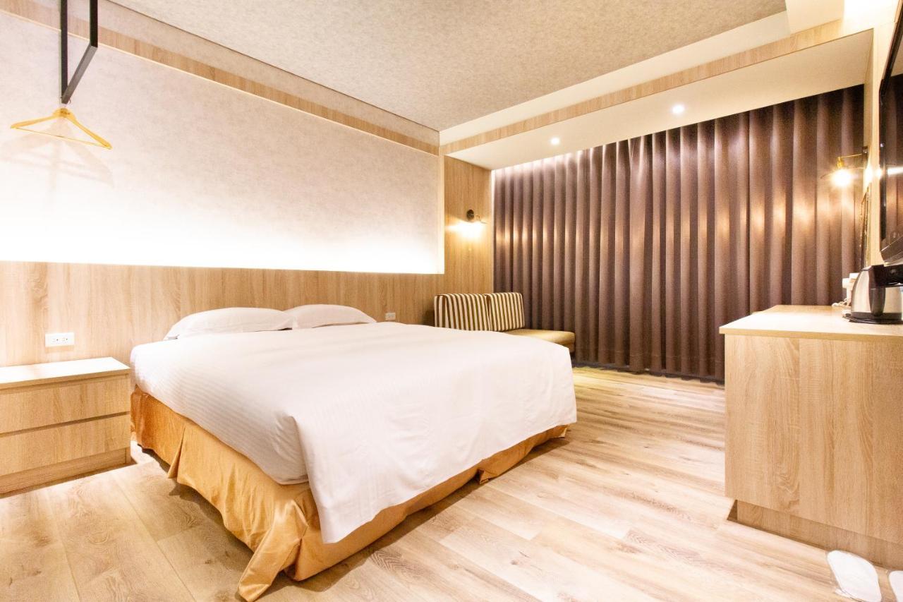 Daniel Motel Шининг Екстериор снимка