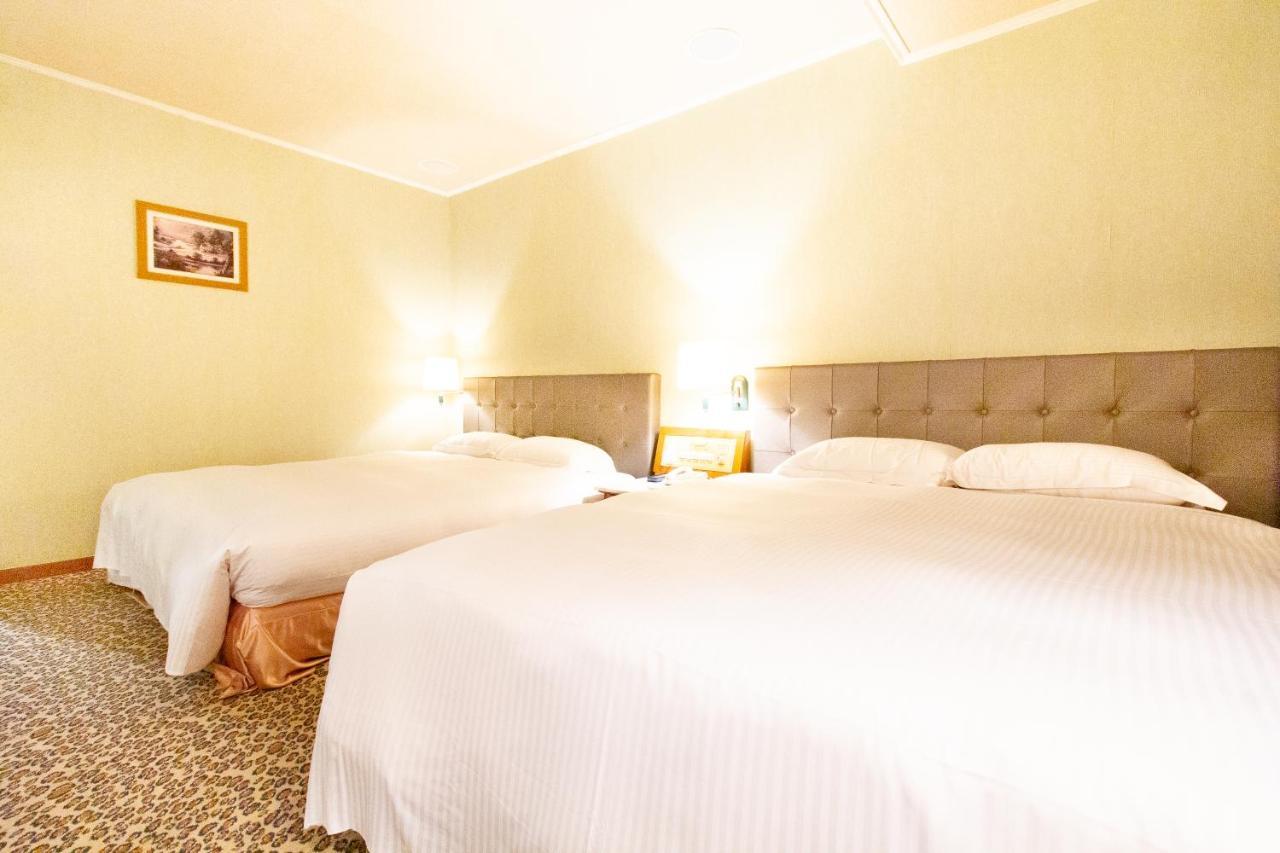Daniel Motel Шининг Екстериор снимка